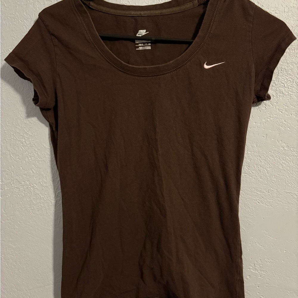 Nike Women's Chocolate Brown Short Sleeve Tee